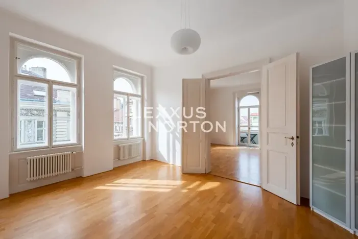 Pronájem bytu 3+1, Praha - Vinohrady, Balbínova, 130 m2