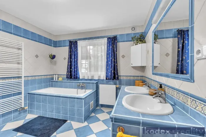 Prodej rodinného domu, Vysoká nad Labem, 263 m2