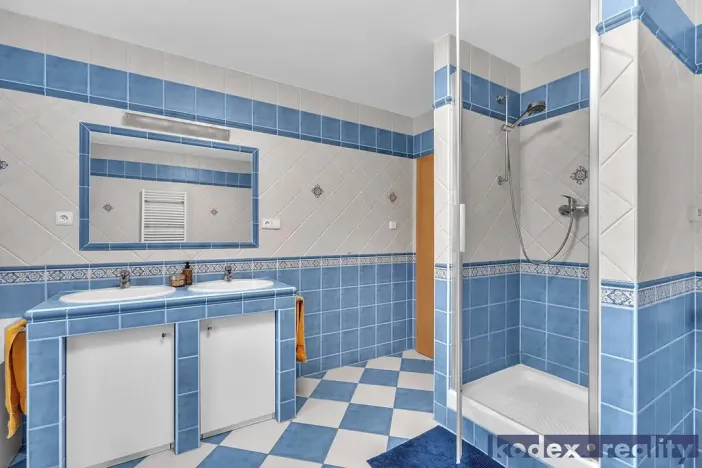 Prodej rodinného domu, Vysoká nad Labem, 263 m2