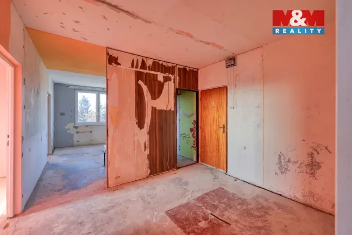 Pronájem bytu 4+1, Rovná, 80 m2