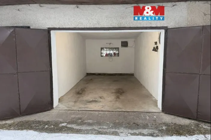 Prodej garáže, Lánov - Prostřední Lánov, 17 m2