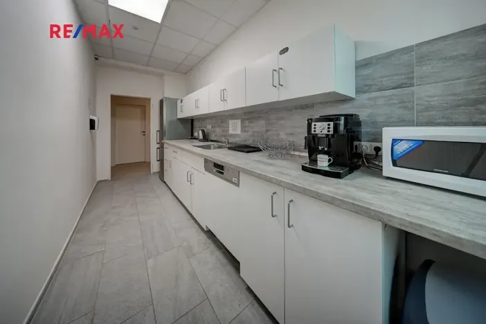 Pronájem kanceláře, Chlumec nad Cidlinou, Rooseveltova, 17 m2