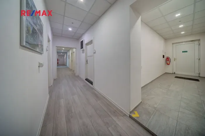 Pronájem kanceláře, Chlumec nad Cidlinou, Rooseveltova, 17 m2