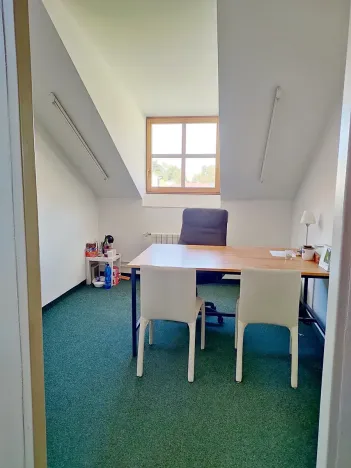 Pronájem kanceláře, Uherské Hradiště, Otakarova, 15 m2