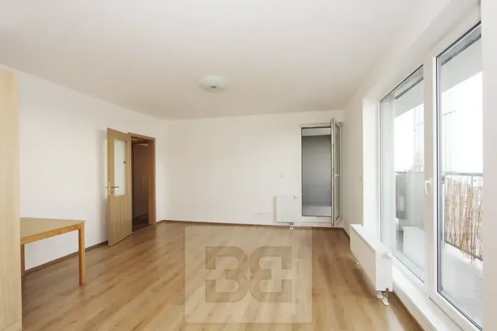 Pronájem bytu 2+kk, Praha - Malešice, Nad úžlabinou, 74 m2