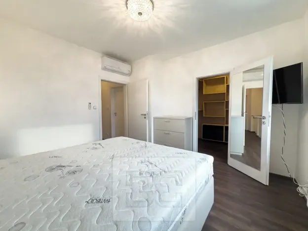 Pronájem rodinného domu, Praha - Dolní Měcholupy, Diblíkova, 102 m2
