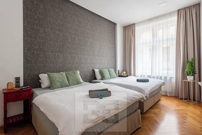 Prodej bytu 2+1, Praha - Nové Město, Ve Smečkách, 66 m2