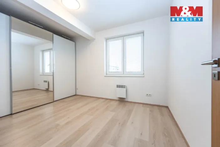 Pronájem bytu 2+kk, Chýně, Štěrbova, 60 m2