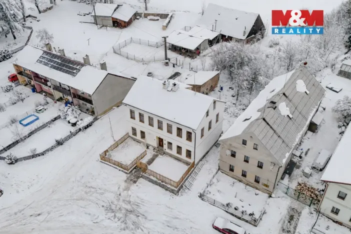 Prodej rodinného domu, Bochov - Těšetice, 200 m2