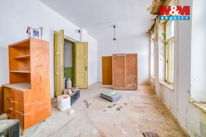 Prodej rodinného domu, Bochov - Těšetice, 200 m2