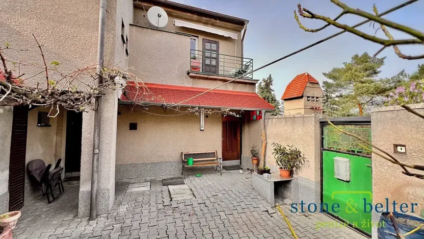 Prodej rodinného domu, Hrdlív, 220 m2