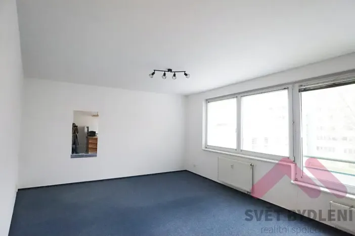 Pronájem bytu 1+kk, Praha - Vysočany, bratří Dohalských, 44 m2
