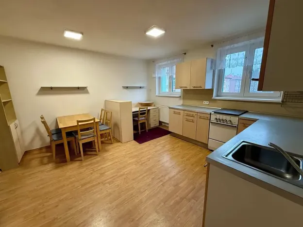 Prodej bytu 2+1, Kyjov, Lidická, 60 m2