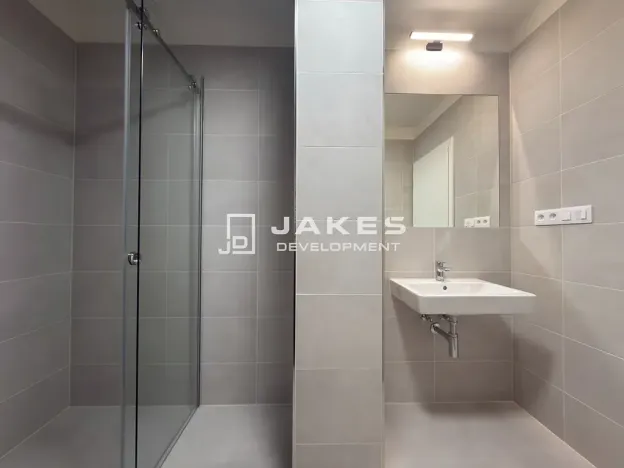 Pronájem bytu 1+kk, Praha - Liboc, Jenečská, 28 m2