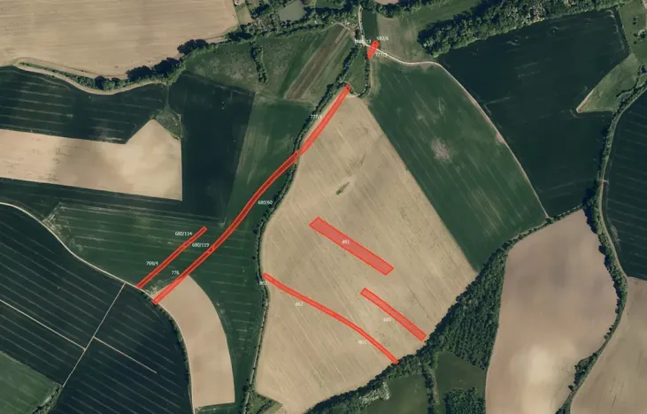 Prodej pole, Hoštice, 24927 m2