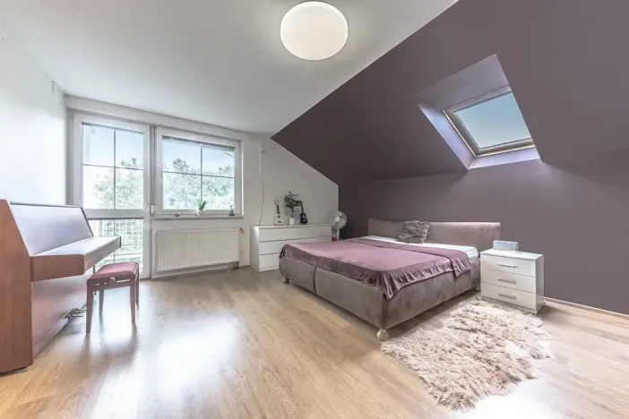 Prodej rodinného domu, Praha - Klánovice, Jeníkovická, 260 m2