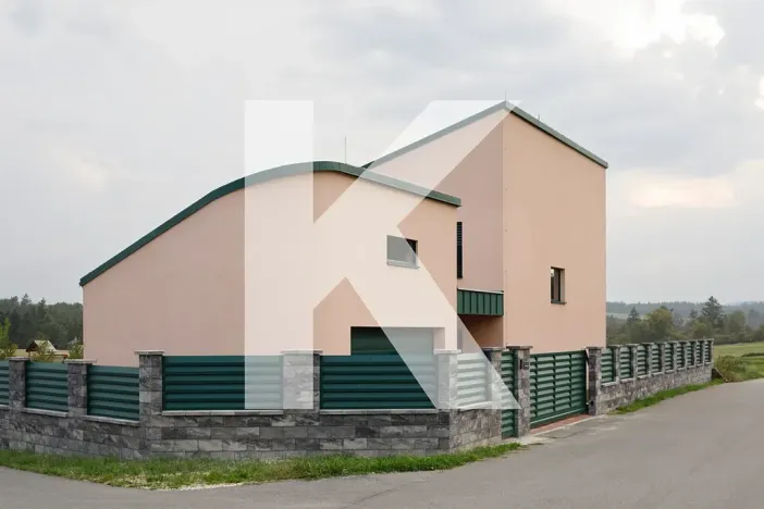 Prodej rodinného domu, Malá Hraštice, 200 m2