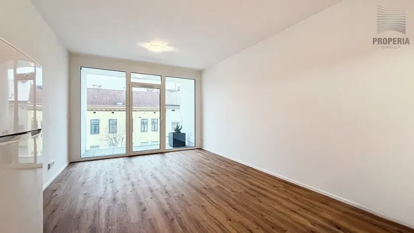 Pronájem bytu 1+kk, Znojmo, Jarošova, 35 m2