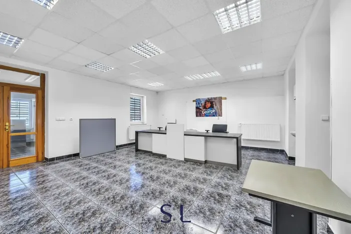 Pronájem kanceláře, Česká Lípa, Moskevská, 151 m2