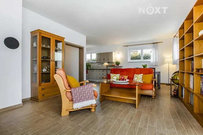 Prodej rodinného domu, Ledenice, Na Oborách, 180 m2