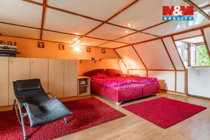 Prodej rodinného domu, Velké Březno, 700 m2