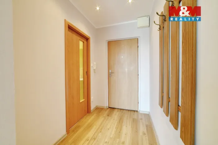 Pronájem bytu 1+1, Cheb, Dvořákova, 37 m2