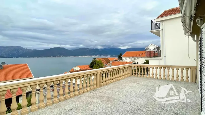 Prodej vily, Krašići, Černá Hora, 325 m2