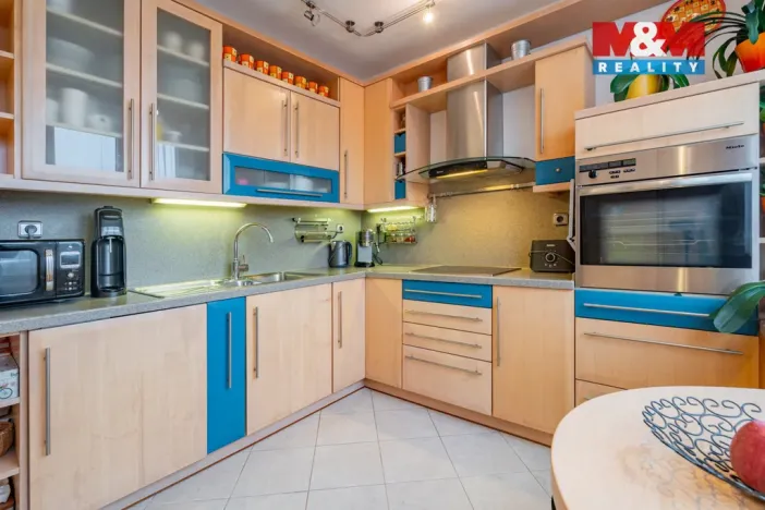 Prodej bytu 3+1, České Budějovice - České Budějovice 7, Lidická tř., 64 m2