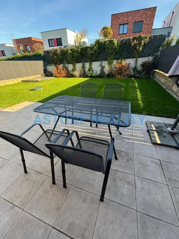 Pronájem rodinného domu, Praha - Ďáblice, Květnová, 172 m2