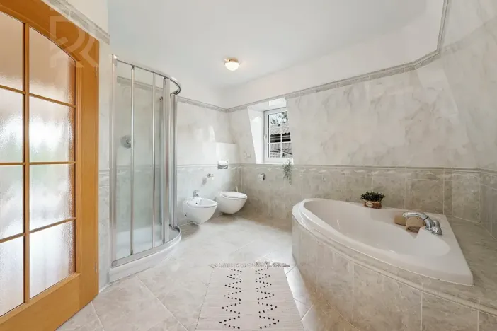 Prodej rodinného domu, Praha - Újezd nad Lesy, Ctiněveská, 420 m2