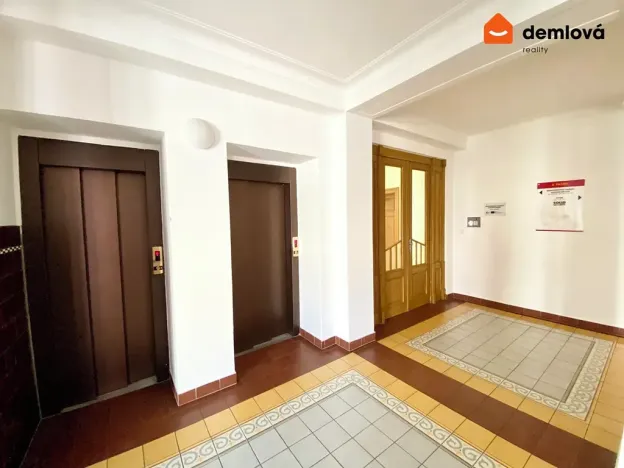 Pronájem kanceláře, Ostrava, Smetanovo náměstí, 53 m2