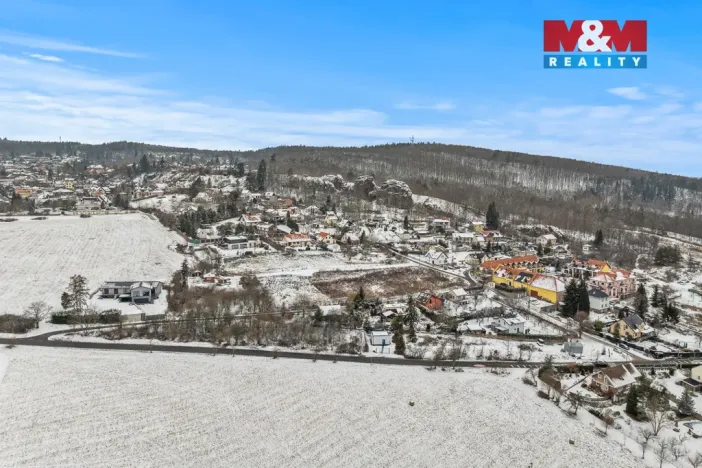 Prodej pozemku pro bydlení, Černolice, Mezi zahrádkami, 683 m2