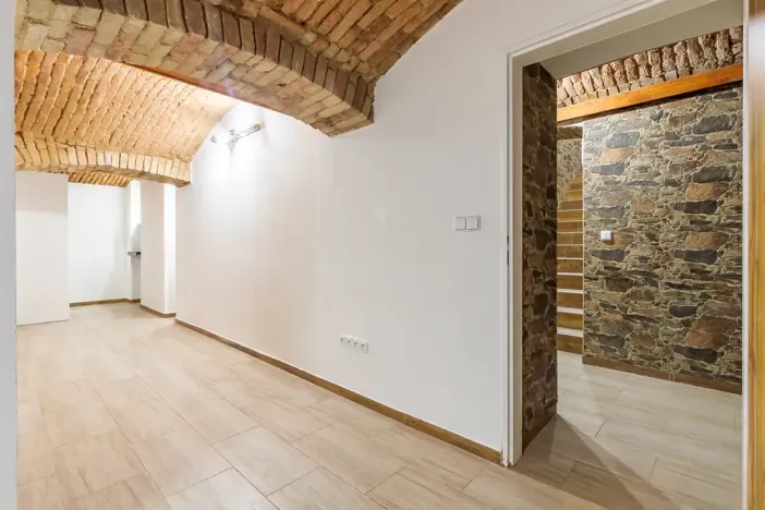 Prodej ubytování, Praha - Hostivař, Hostivařská, 153 m2