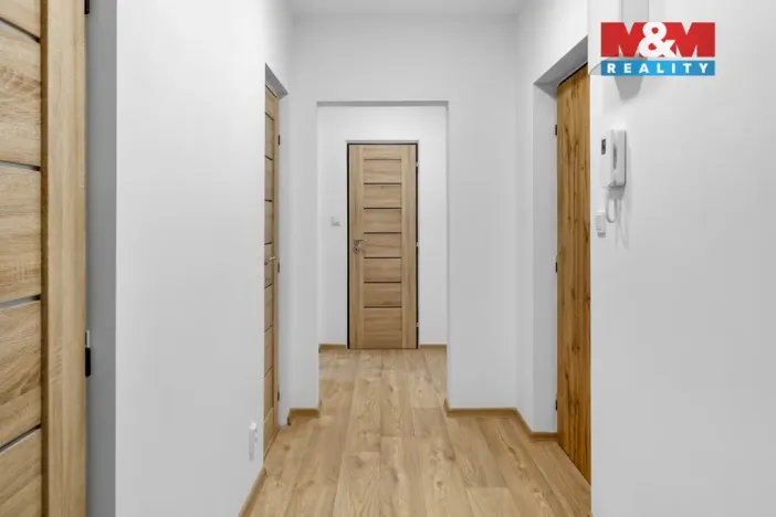 Prodej bytu 2+1, Kladno - Kročehlavy, Unhošťská, 62 m2