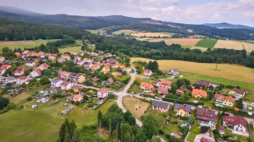 Prodej pozemku pro bydlení, Zlatá Koruna, 903 m2