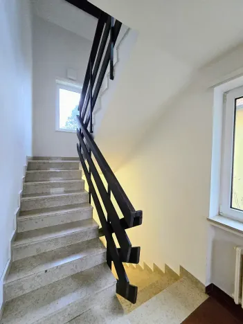 Pronájem kanceláře, Praha - Braník, U háje, 380 m2