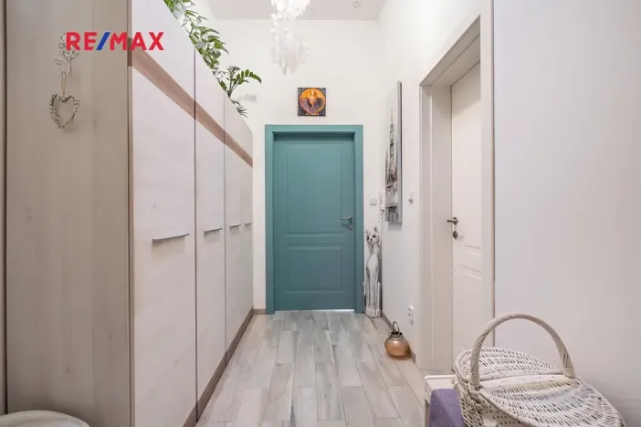 Prodej bytu 1+kk, Tuchoměřice, Ke Kovárně, 53 m2