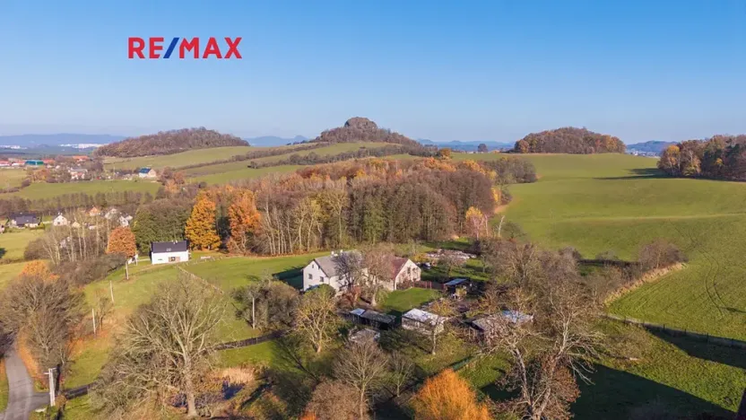 Prodej rodinného domu, Provodín, 290 m2