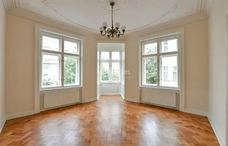 Pronájem bytu 4+1, Praha - Staré Město, Pařížská, 151 m2