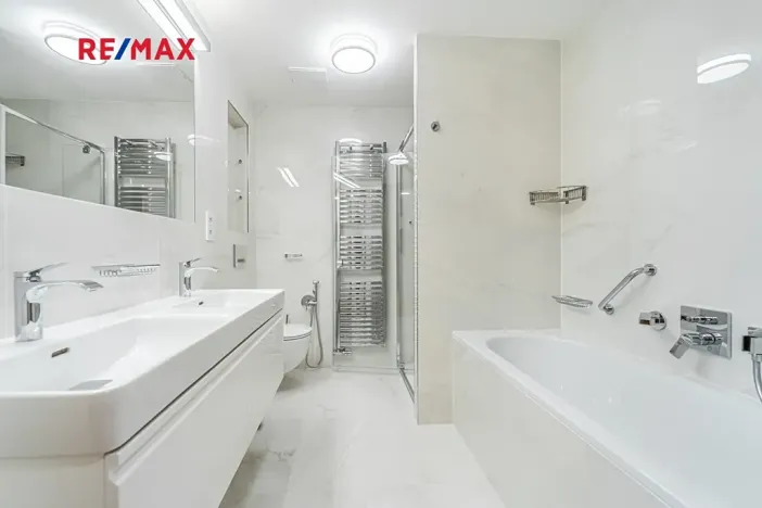 Pronájem bytu 3+kk, Praha - Kunratice, Děbolínská, 92 m2