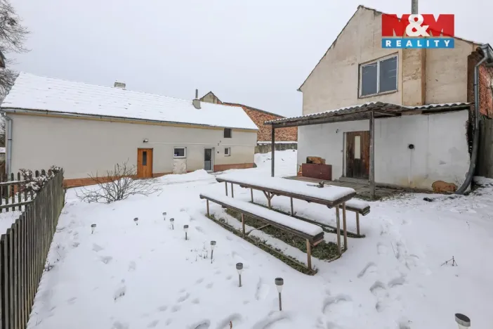 Prodej rodinného domu, Křelovice - Pakoslav, 482 m2