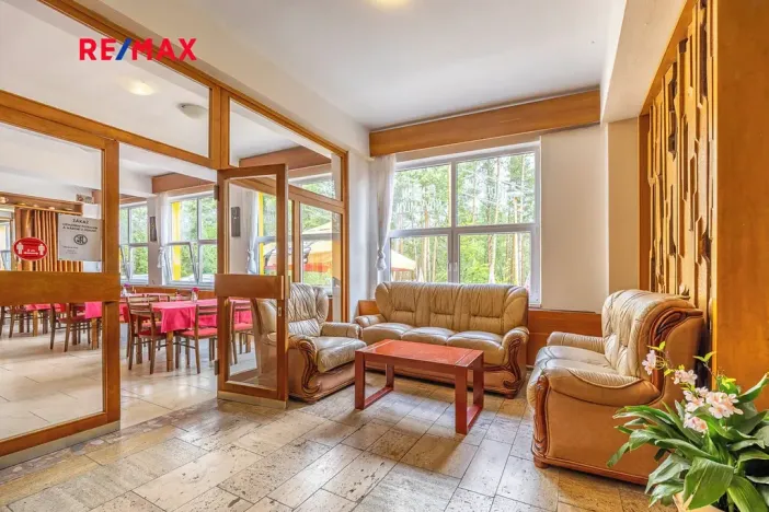 Prodej ubytování, Doksy, Pod Borným, 1700 m2