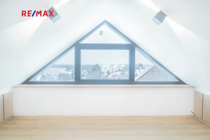 Prodej bytu 4+1, Černilov, 130 m2