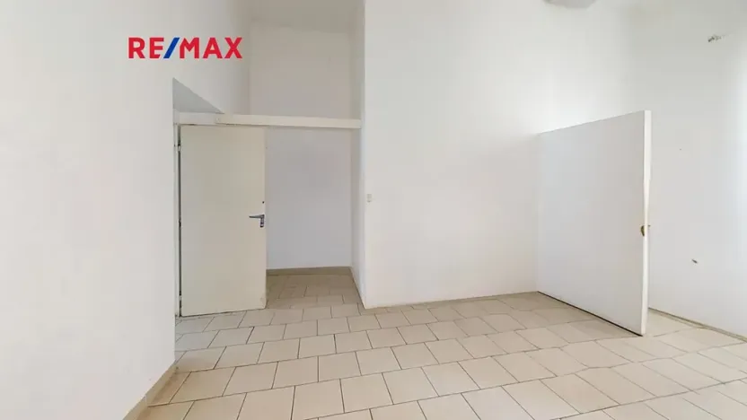 Prodej obchodního prostoru, Svitavy, 800 m2