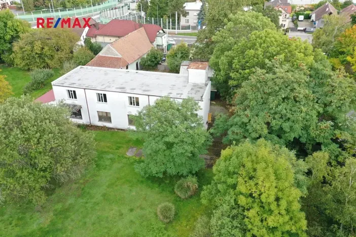 Pronájem kanceláře, Pardubice, Bohdanečská, 186 m2