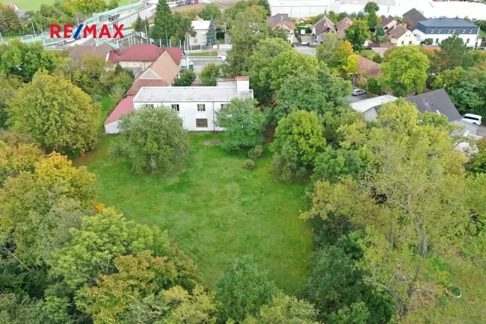 Pronájem kanceláře, Pardubice, Bohdanečská, 186 m2