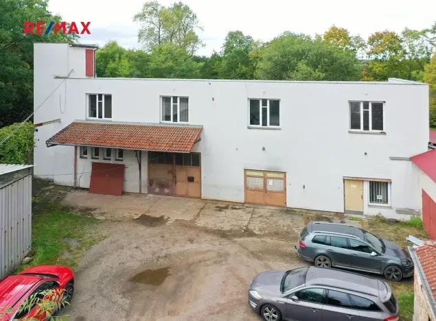 Pronájem kanceláře, Pardubice, Bohdanečská, 186 m2