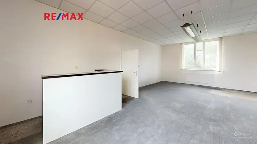 Pronájem kanceláře, Pardubice, Bohdanečská, 186 m2