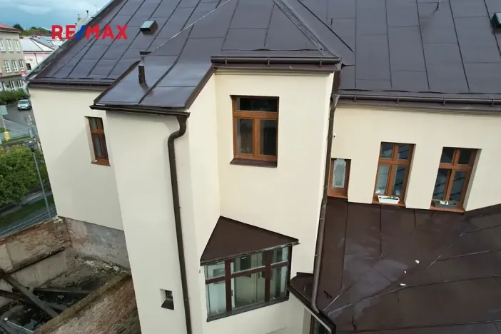 Prodej činžovního domu, Hlinsko, Poděbradovo náměstí, 333 m2