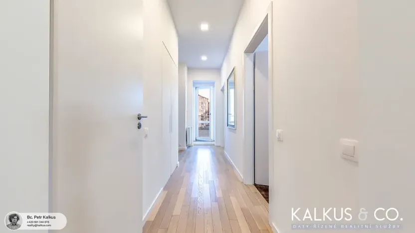 Pronájem bytu 3+kk, Hradec Králové, Ulrichovo náměstí, 85 m2